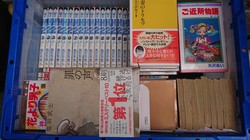 春日市と博多区にて、漫画本セットや活字単行本を出張買取させて頂きました。
