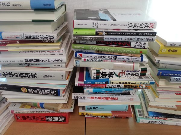福岡市中央区にて単行本を約80冊ほどお売りいただきました。サムネイル