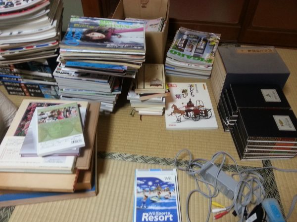 福岡県春日市 文様に関する本、雑誌、Wiiゲーム機などの出張買取。サムネイル