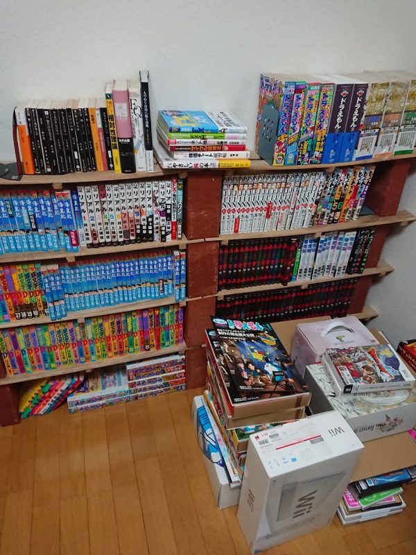 北九州市門司区にて、株の本やゲームソフト・本体、漫画本のセット、CDなどを出張買取サムネイル